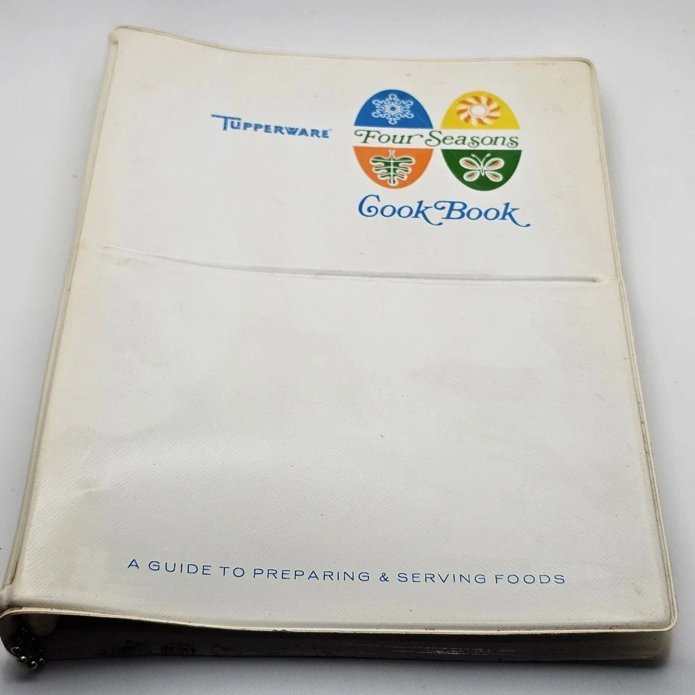 VTG 1969 Tupperware Four Seasons Cookbook Binder Recipe Prepare & Serve Guide